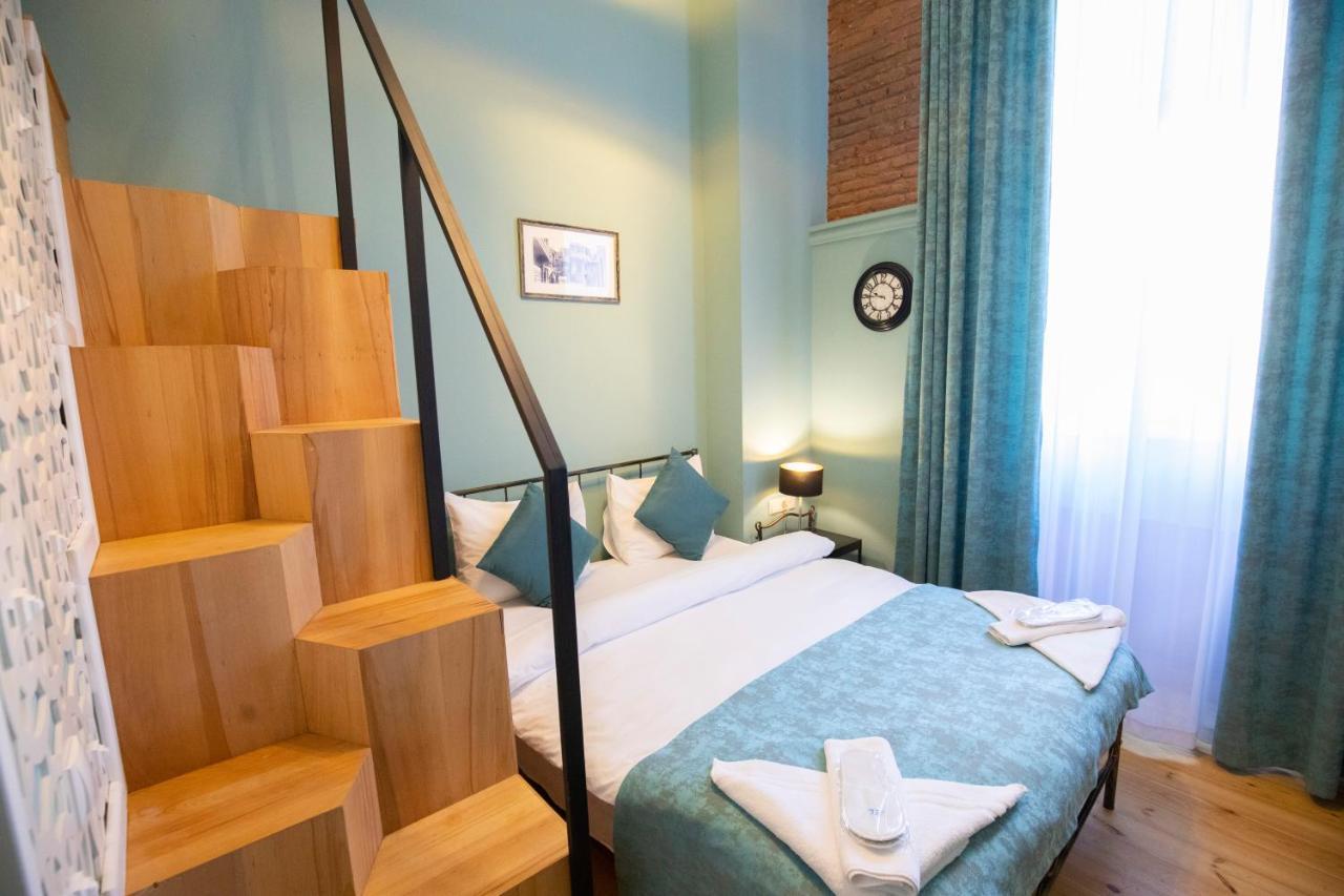 History Of Tbilisi Hotel Ngoại thất bức ảnh
